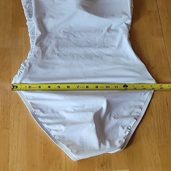 Lilly Pulitzer Flamenco One Piece Swimsuit in Resort White - Picture 9 of 10